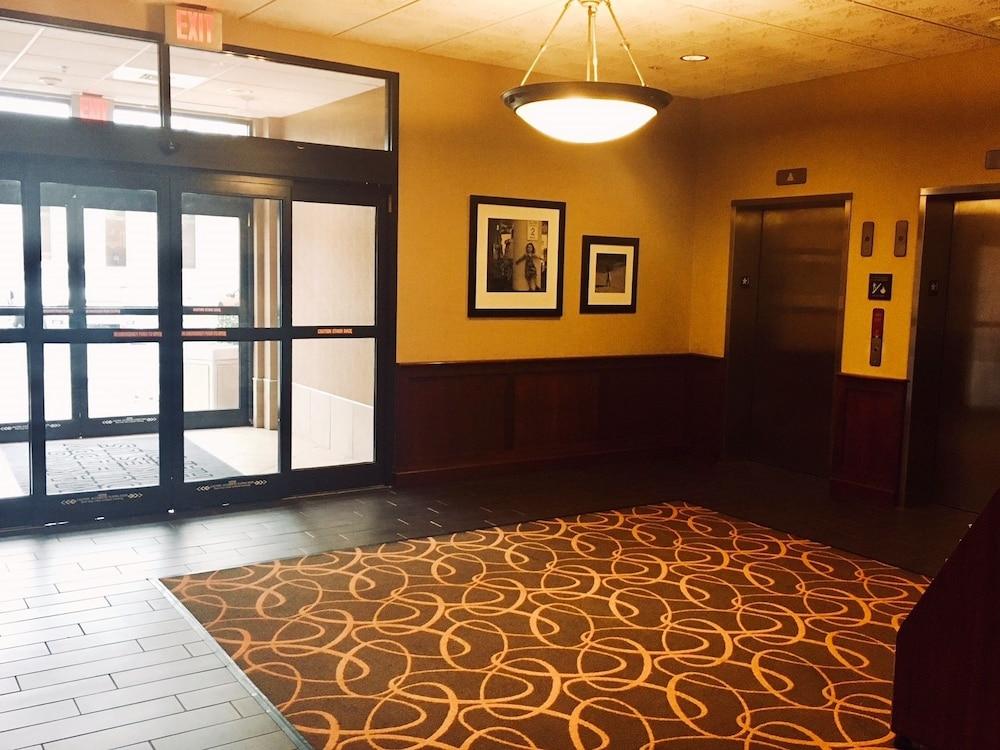 Hampton Inn & Suites Chesapeake-Battlefield Boulevard Exterior photo